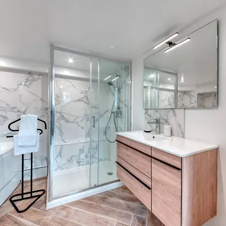 Guestready - 2 Modern With Balneo *