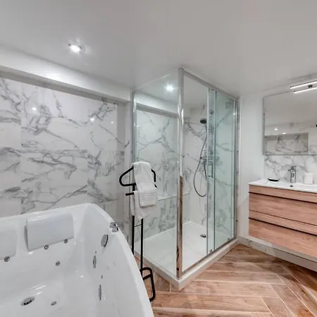 Guestready - 2 Modern With Balneo Lejlighed *